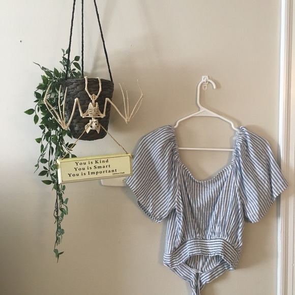 BRAND NEW. Off Shoulder Top with Tie Bottom - Picture 2 of 3